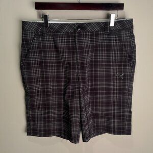 Puma Golf Men's black, gray and white plaid flat front shorts 34 11" inseam